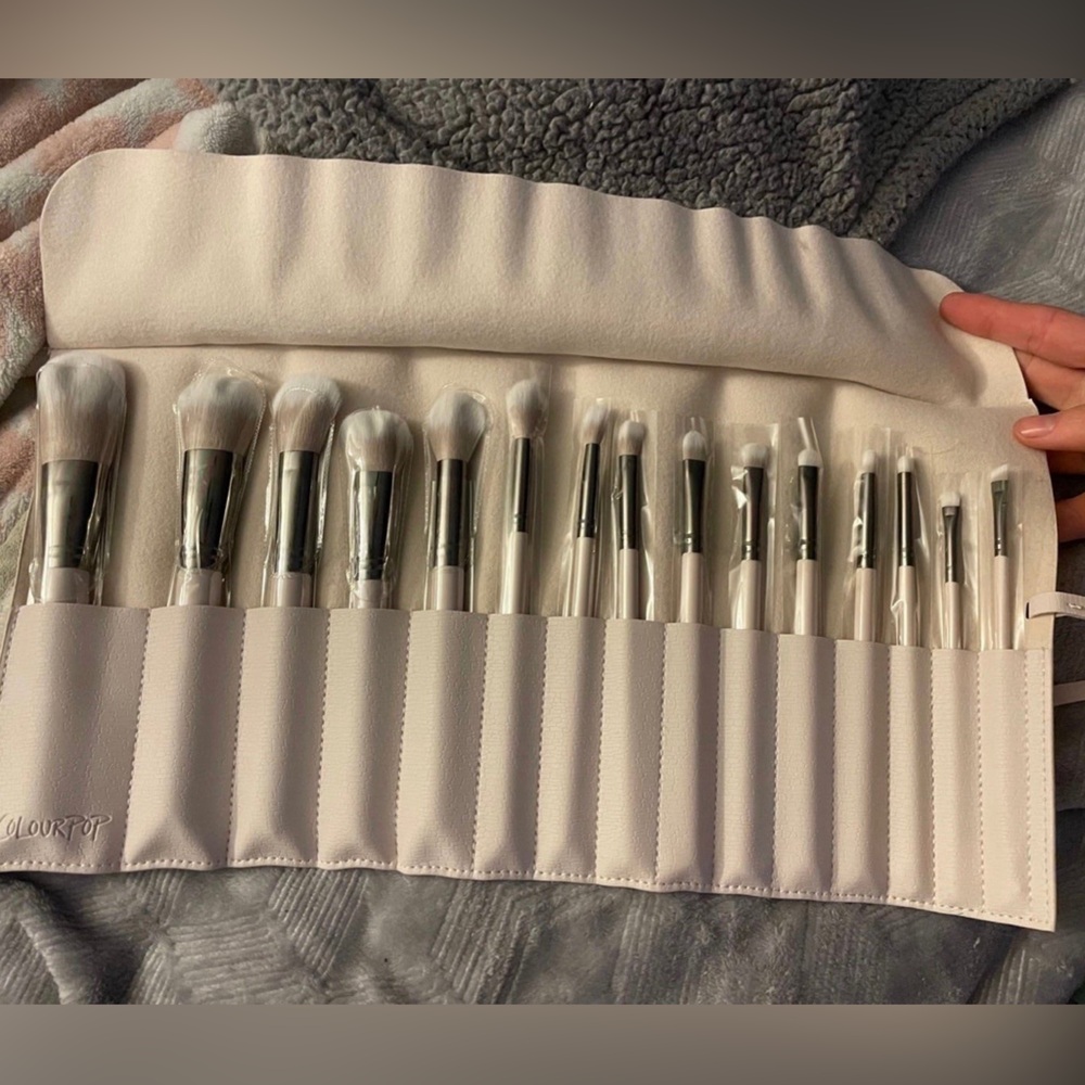 Colourpop Cosmetics Ultimate Makeup Brush Set • NEW - Picture 3 of 4